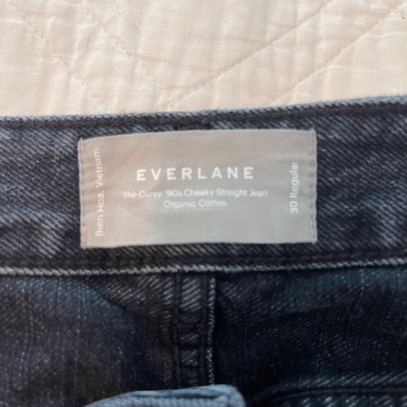 Everlane Washed Black 90s Cheeky Jean - Picture 8 of 8